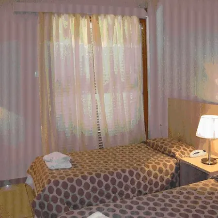 Letrina Otel
